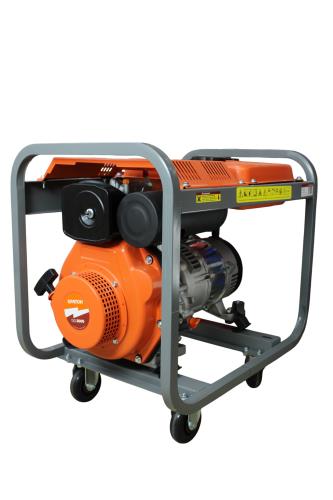 Дизельный генератор КРАТОН DG-3000 3 08 02 025 портативный фото